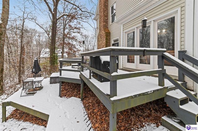 858 Old Mill Stream Lane, Shepherdsville, KY 40165