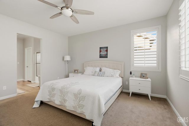 14707 Coneflower Drive, Bakersfield, CA 93314