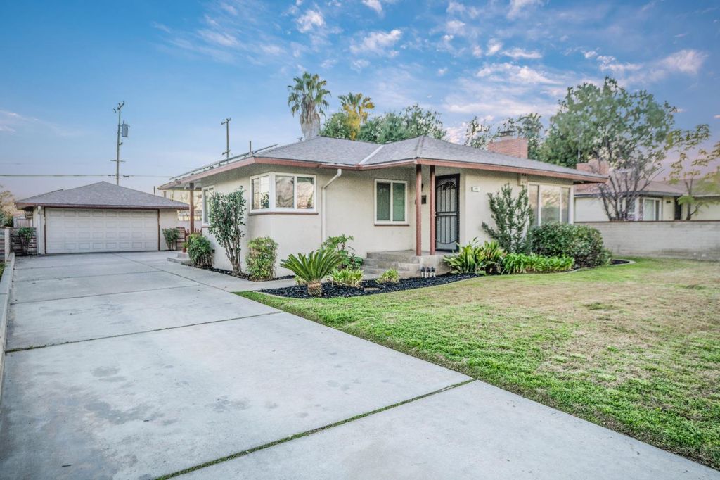 Image 22 of property listing at 1447 W Normal Avenue, Fresno, CA 93705