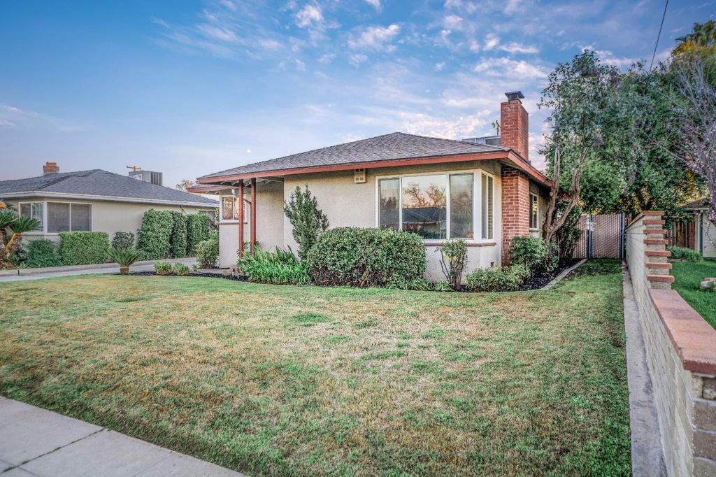 Image 27 of property listing at 1447 W Normal Avenue, Fresno, CA 93705