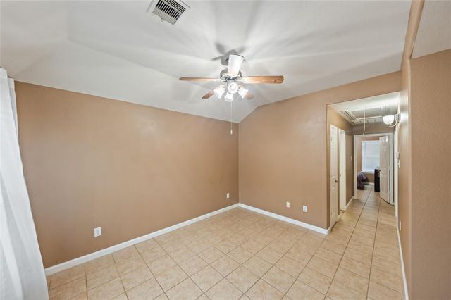 1700 Chestnut Glen Court, Conroe, TX 77301