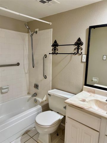 5100 Allendale Road 201, Houston, TX 77017