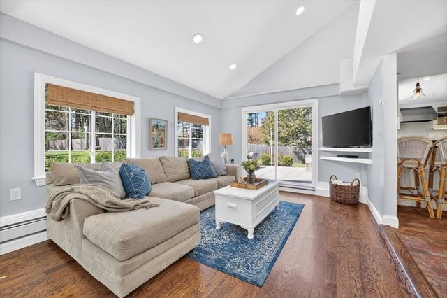 225 Church Street, Duxbury, MA 02332