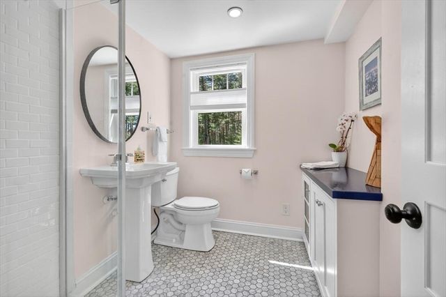 225 Church Street, Duxbury, MA 02332