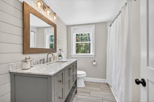 225 Church Street, Duxbury, MA 02332