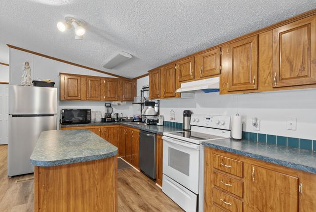 2600 Round Hill Rd, Lewisburg, TN 37091