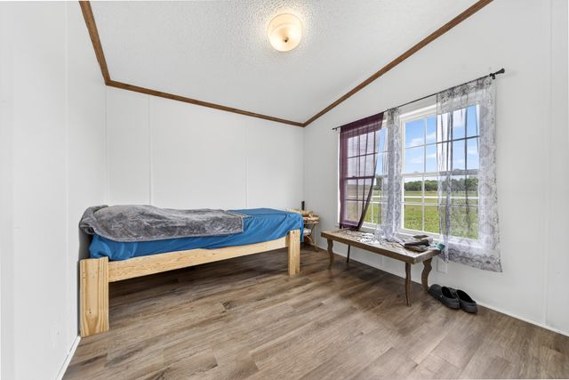 2600 Round Hill Rd, Lewisburg, TN 37091