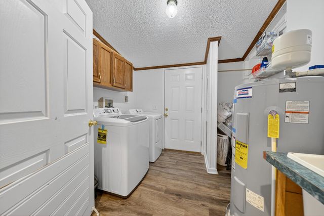 2600 Round Hill Rd, Lewisburg, TN 37091