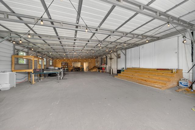 2600 Round Hill Rd, Lewisburg, TN 37091