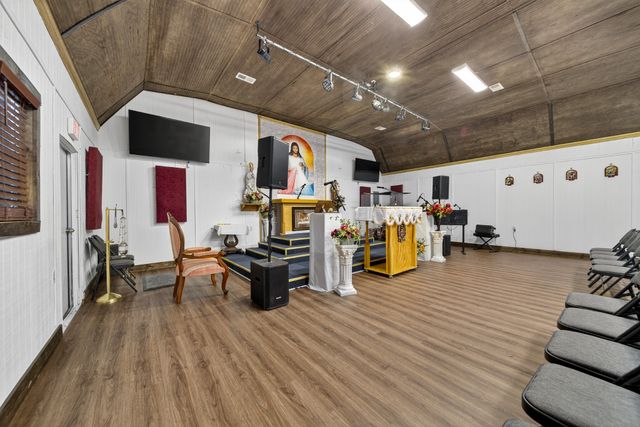 2600 Round Hill Rd, Lewisburg, TN 37091