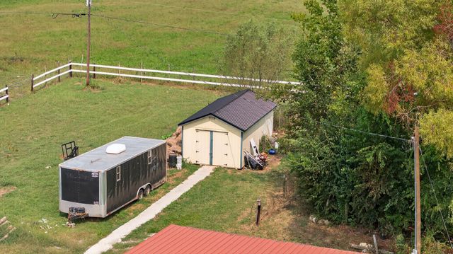 2600 Round Hill Rd, Lewisburg, TN 37091