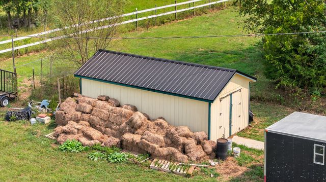 2600 Round Hill Rd, Lewisburg, TN 37091