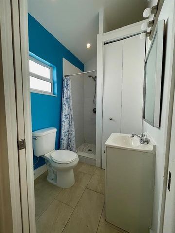 10 NE 11TH Avenue 3, Fort Lauderdale, FL 33301