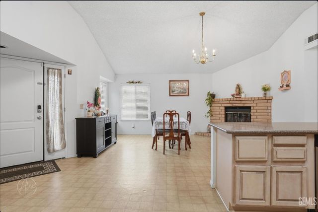 4600 Tobin Road, Bakersfield, CA 93311