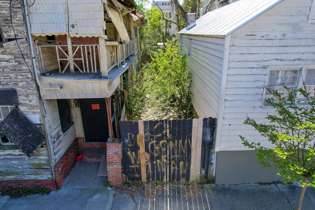 13 Line Street, Charleston, SC 29403