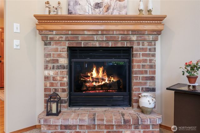 260 E Penzance Road, Shelton, WA 98584