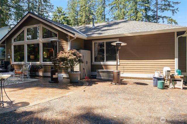 260 E Penzance Road, Shelton, WA 98584