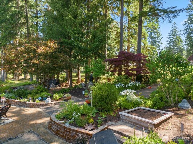 260 E Penzance Road, Shelton, WA 98584