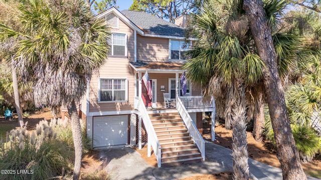 610 Porpoise Circle, St. Helena Island, SC 29920