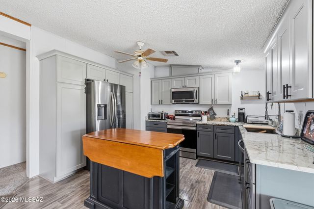 3023 W Clark Road, Benson, AZ 85602