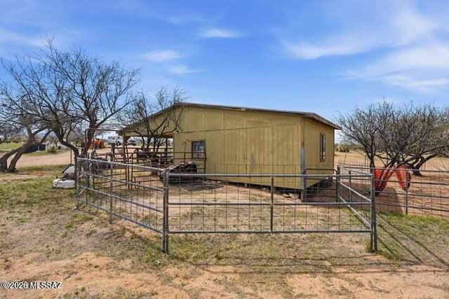 3023 W Clark Road, Benson, AZ 85602