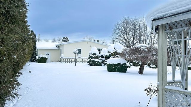 5621 Trenton Road, Deerfield, NY 13502