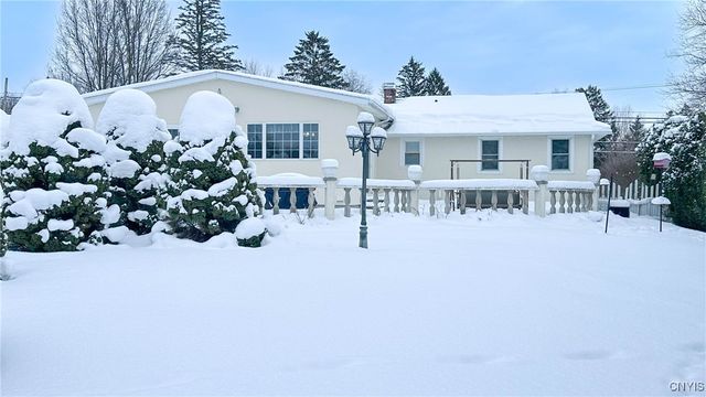 5621 Trenton Road, Deerfield, NY 13502