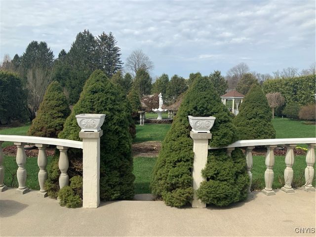 5621 Trenton Road, Deerfield, NY 13502