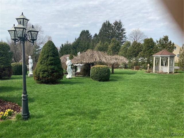 5621 Trenton Road, Deerfield, NY 13502