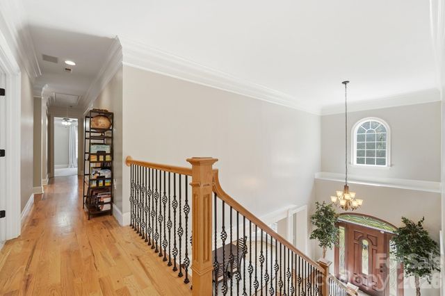 126 Whispering Cove Court, Mooresville, NC 28117