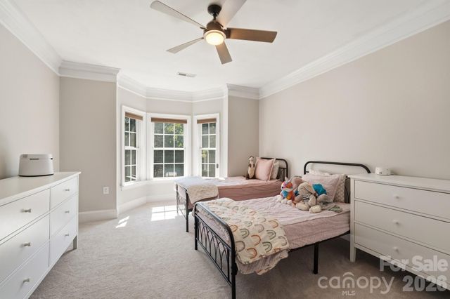 126 Whispering Cove Court, Mooresville, NC 28117