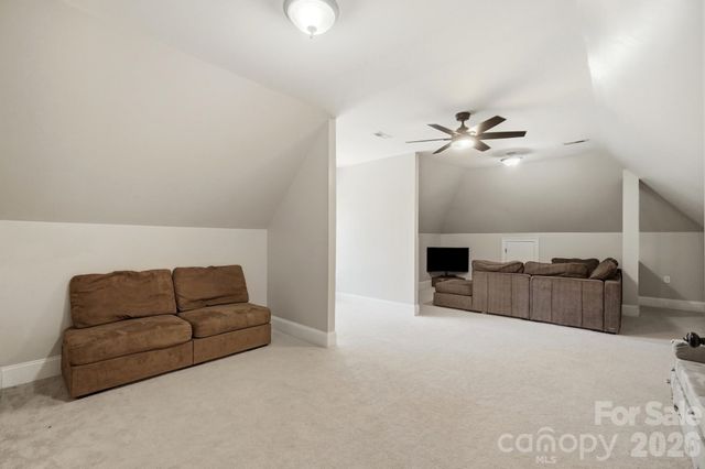 126 Whispering Cove Court, Mooresville, NC 28117