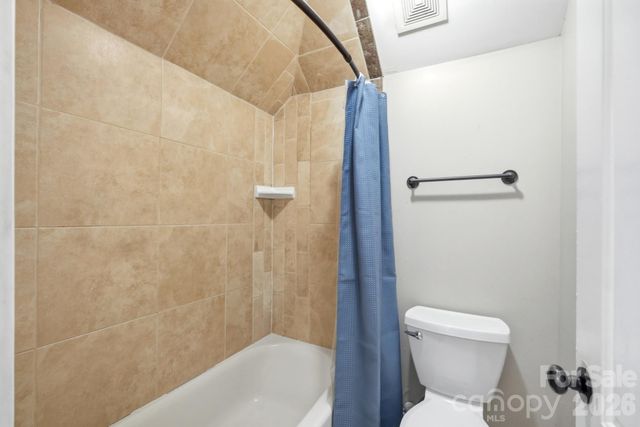126 Whispering Cove Court, Mooresville, NC 28117