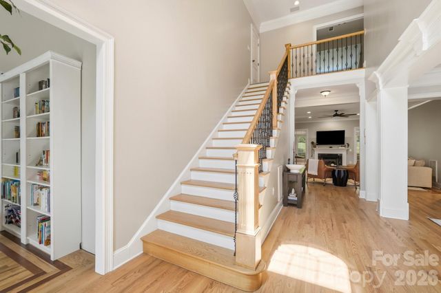 126 Whispering Cove Court, Mooresville, NC 28117