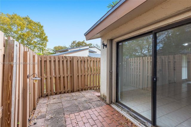 11522 SW 109th Rd 36W, Miami, FL 33176