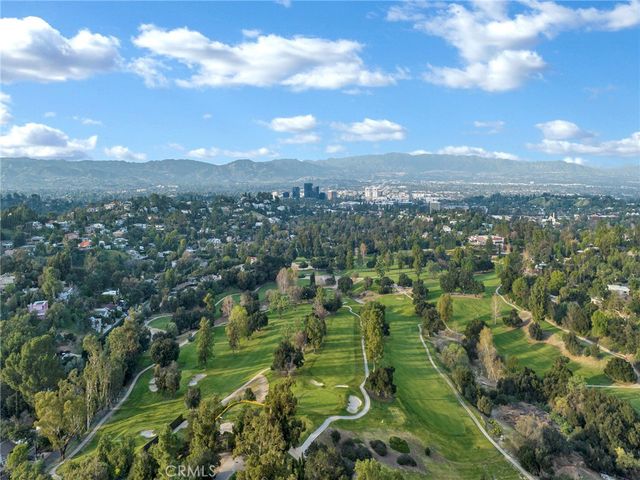 4532 Ensenada, Woodland Hills, CA 91364