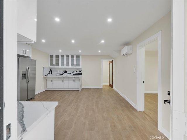 4532 Ensenada, Woodland Hills, CA 91364