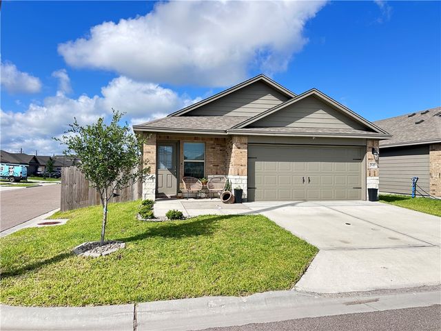 7649 Herd Rider, Corpus Christi, TX 78414