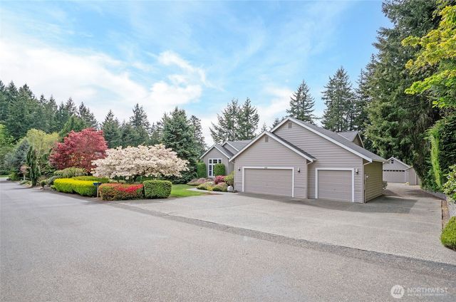 801 Jewil Drive, Fox Island, WA 98333