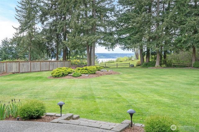 801 Jewil Drive, Fox Island, WA 98333