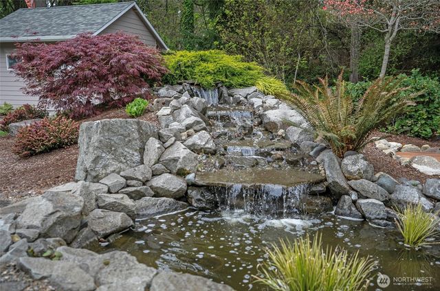801 Jewil Drive, Fox Island, WA 98333