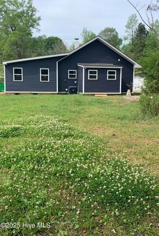 599 Bitmore Road, Whiteville, NC 28472