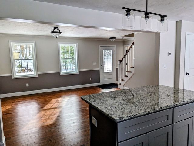 508 Old County Rd., Wales, MA 01081