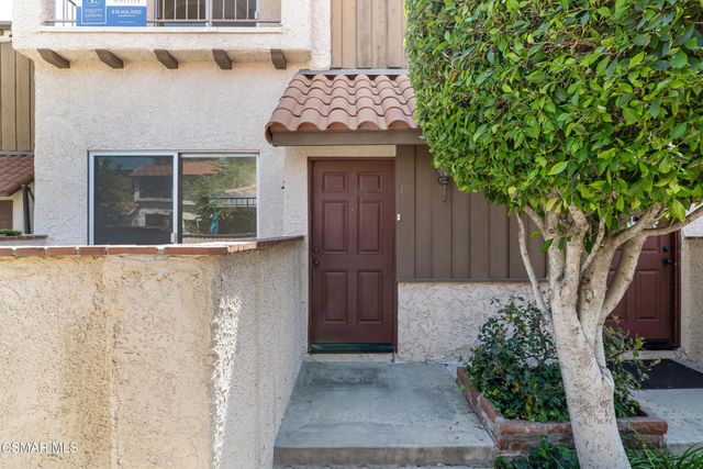 19545 Sherman Way 17, Reseda, CA 91335