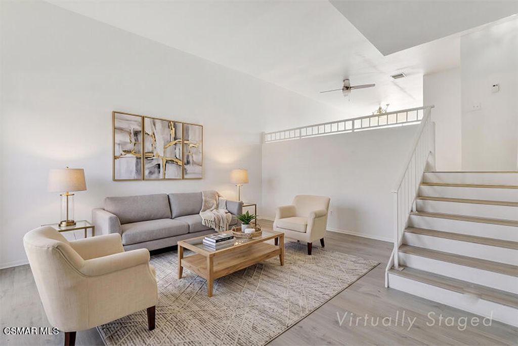 19545 Sherman Way 17, Reseda, CA 91335