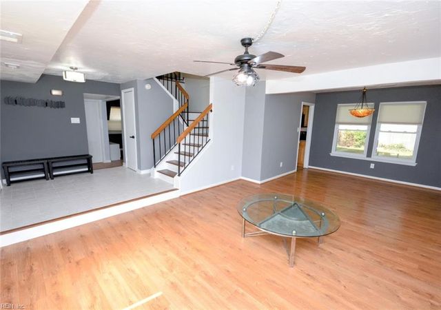 1549 Edgewater DR, Virginia Beach, VA 23464