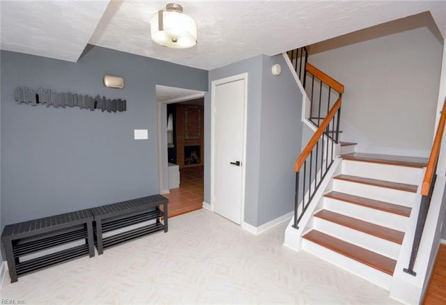 1549 Edgewater DR, Virginia Beach, VA 23464