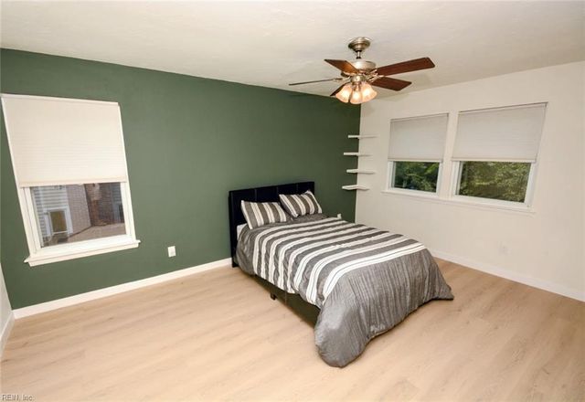 1549 Edgewater DR, Virginia Beach, VA 23464