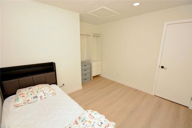 1549 Edgewater DR, Virginia Beach, VA 23464