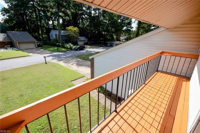 1549 Edgewater DR, Virginia Beach, VA 23464